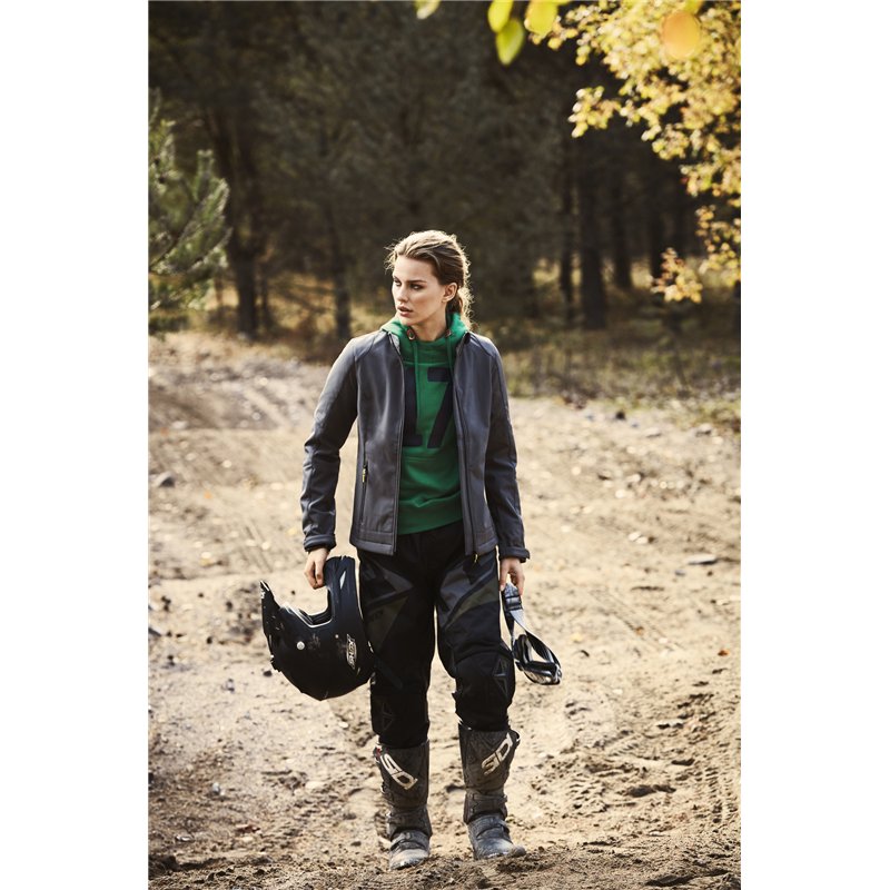 Trial Lady Softshell