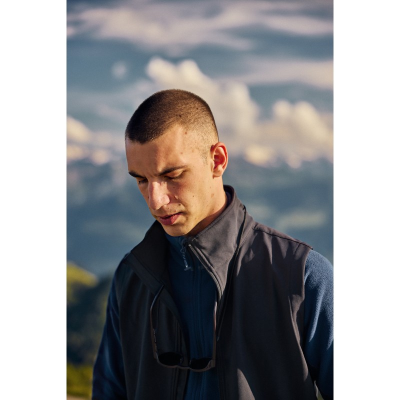 Valley Vest